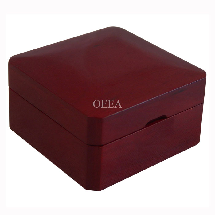 OEEA wooden watch box