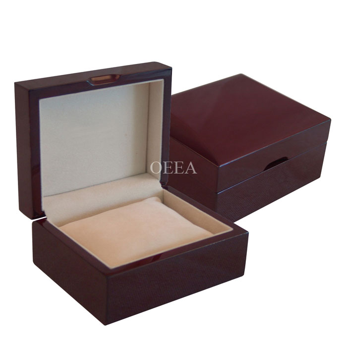 OEEA wooden watch box